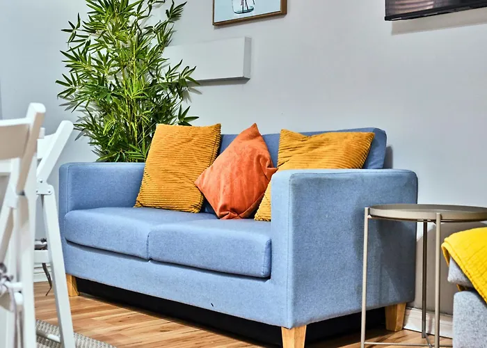 2 Dunluce Park - Portrush By The Sea